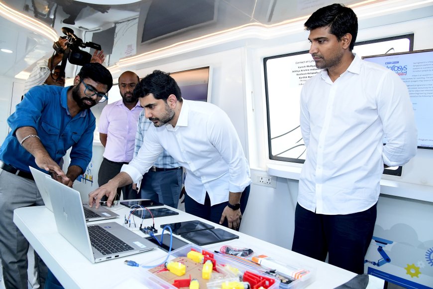 State Unveils AP Maker Lab on Wheels for Advanced Technology Awareness