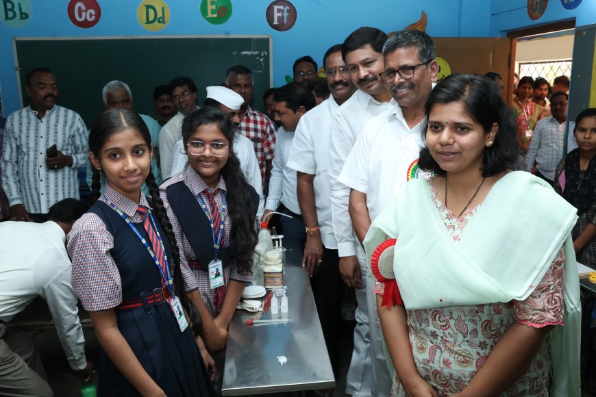 Science is the Foundation of Everything in the World: District Collector Ila Tripathi