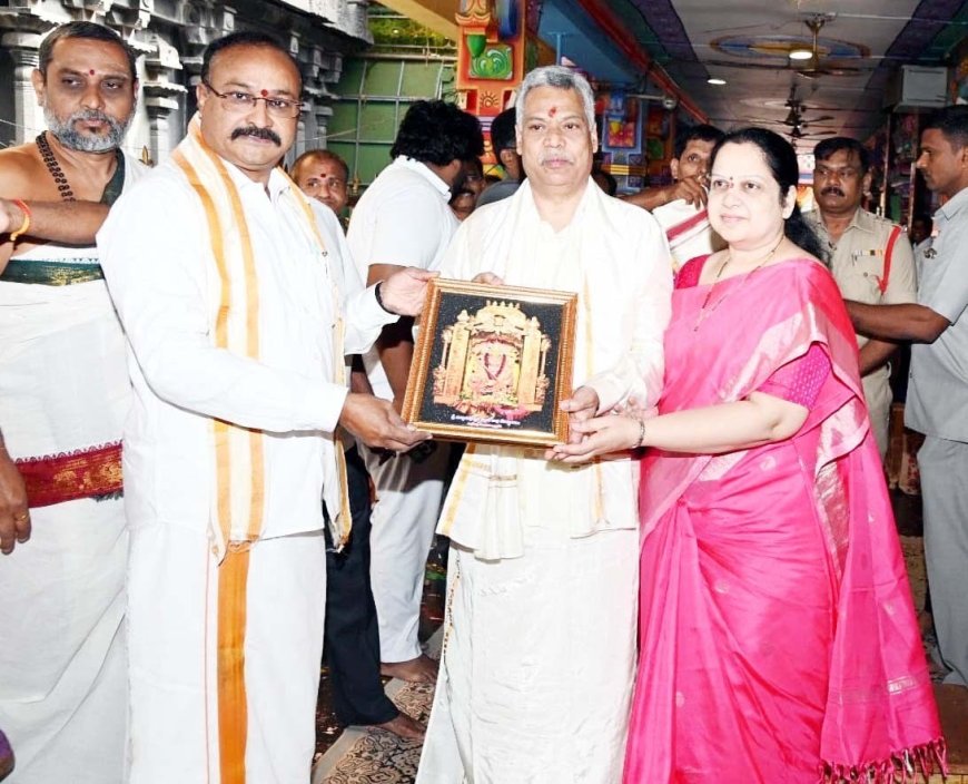 DGP Couple Visits Goddess Kanaka Durga